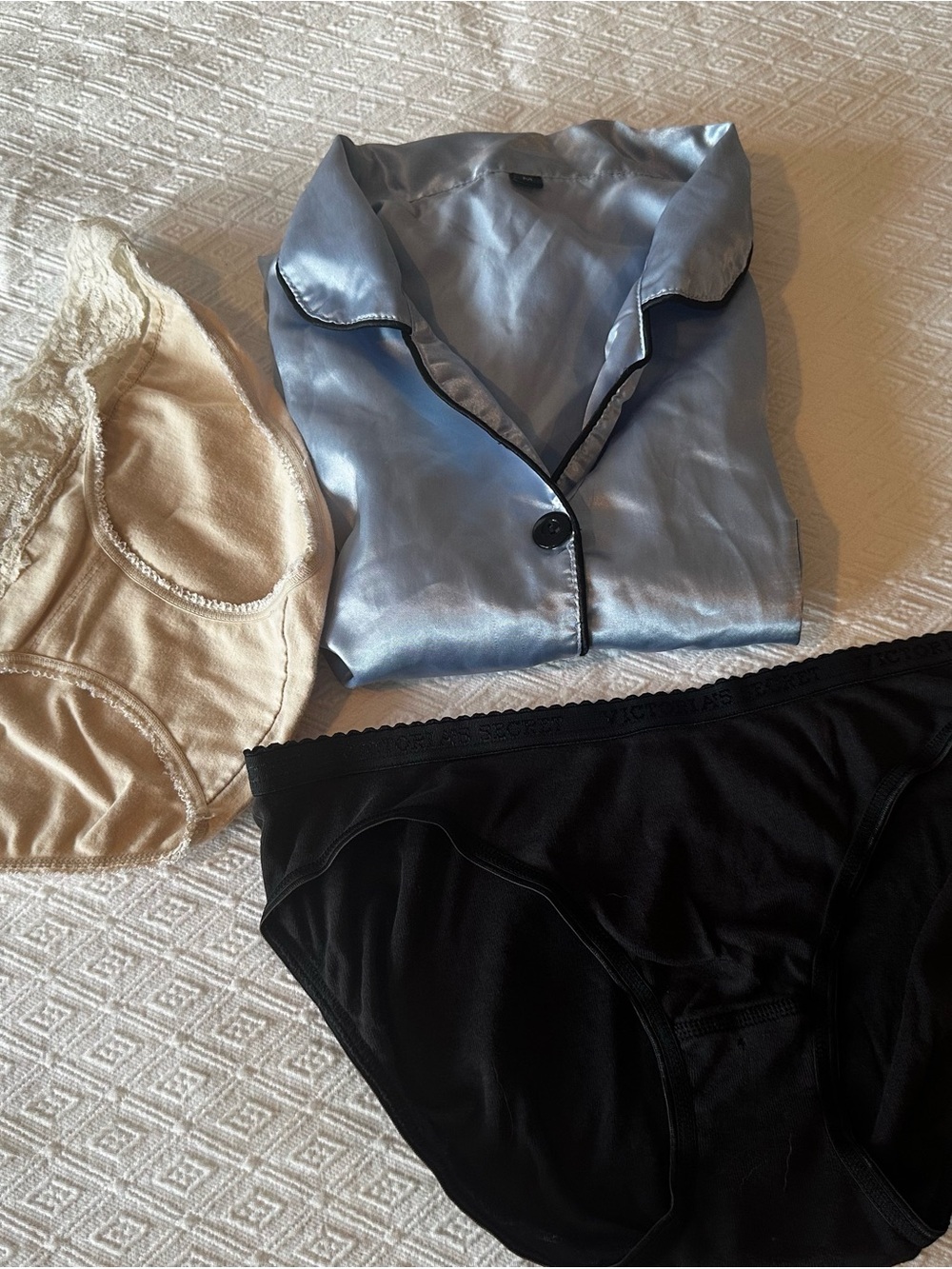 Silky Light Blue Pajama Top - Women Intimates & Sleepwear Lot Of 3 Items